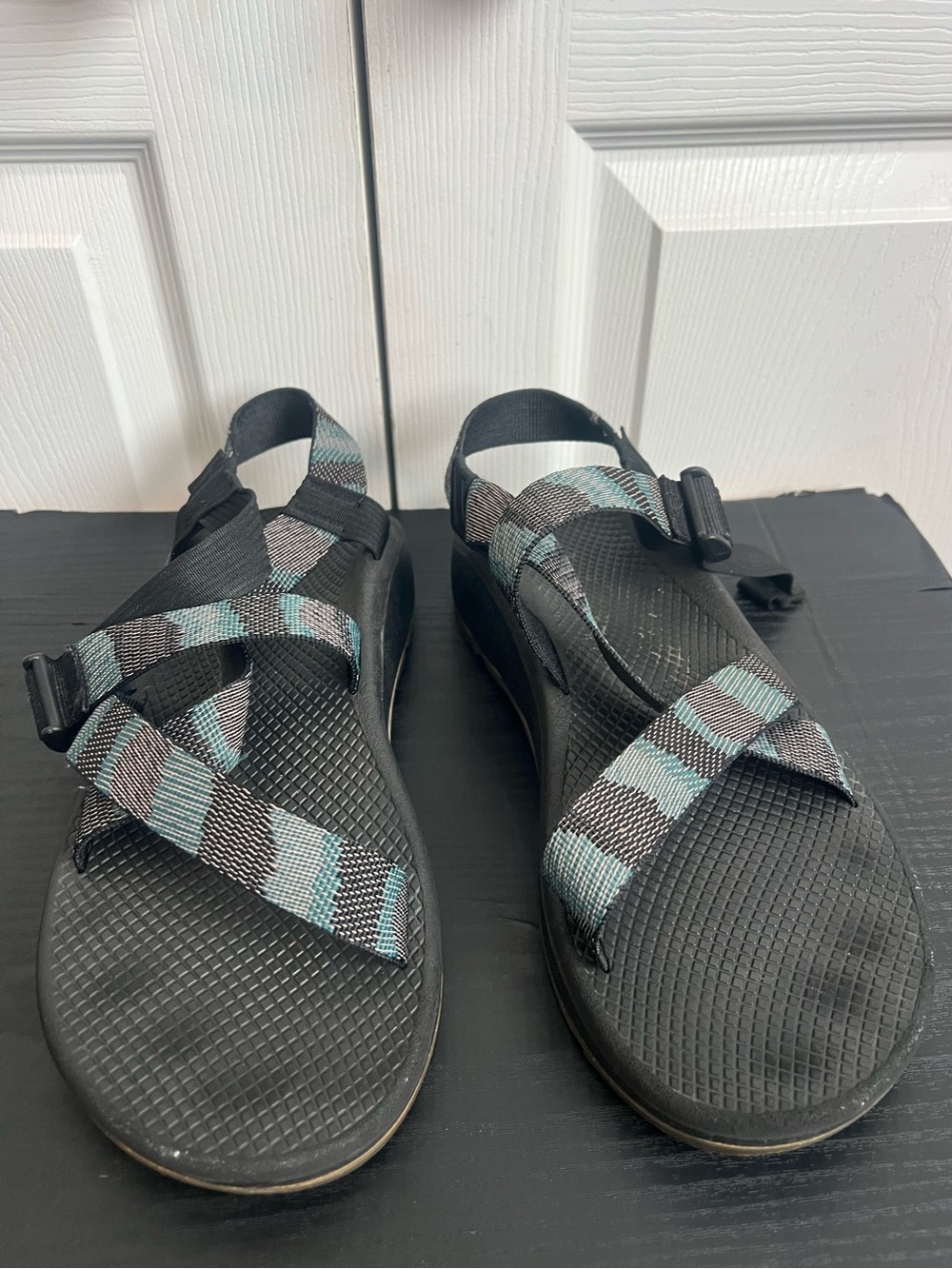 Chaco Z Cloud Sandals Mens Size 11 Black Blue Hiking Strap Shoes